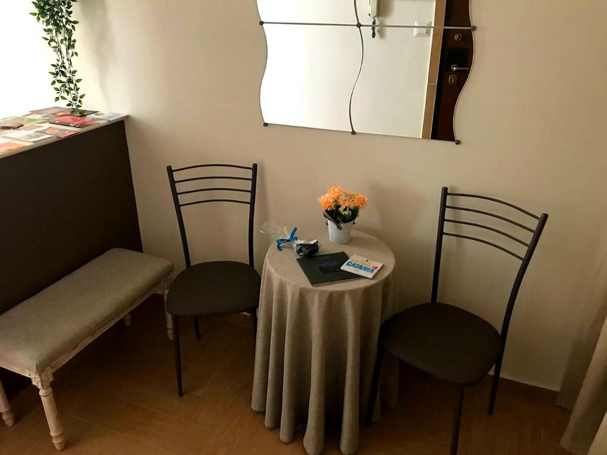 Holiday In Home | Le Ciminiere Catania Exterior foto